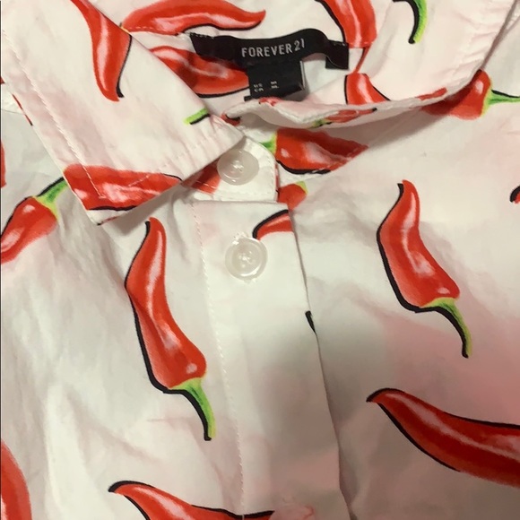 Chili button down crop top - Picture 3 of 3